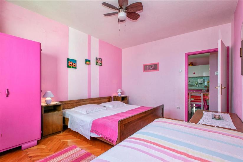 Apartment A3, for 5 persons