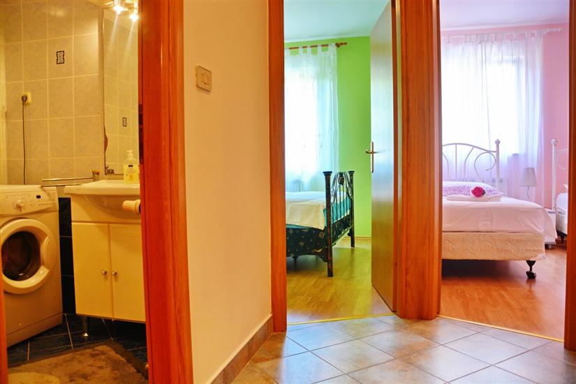 Apartment A1, for 6 persons