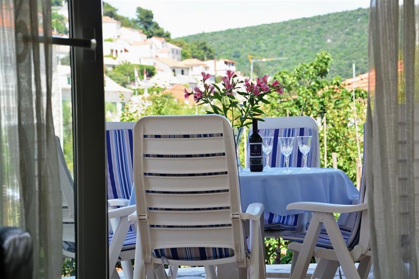 Apartment A1, for 6 persons