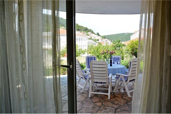 Apartment A1, for 6 persons