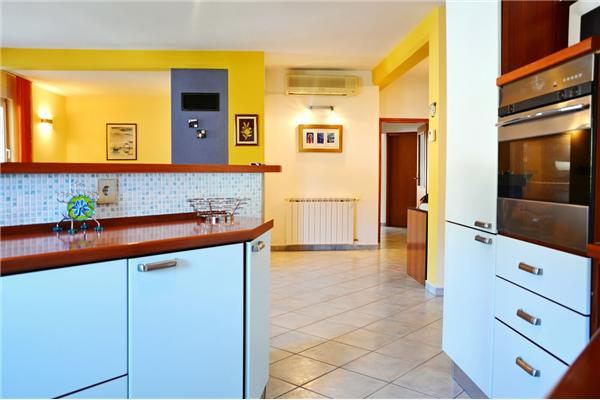 Apartment A2, for 6 persons