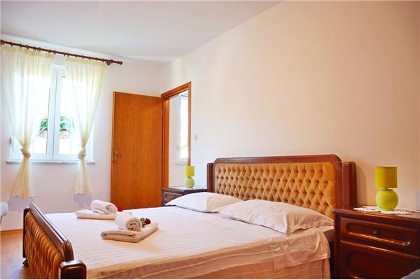 Apartment A5, for 3 persons