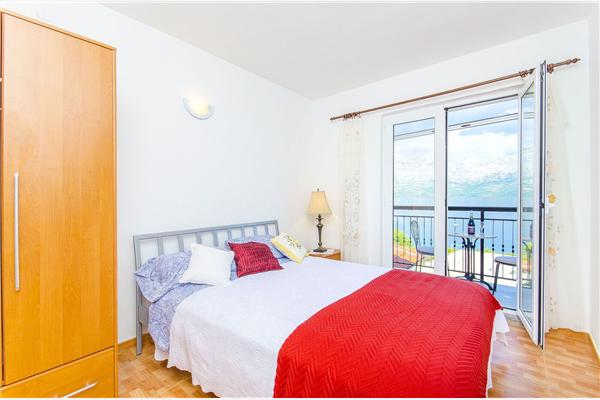 Apartment A2, for 5 persons