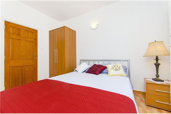 Apartment A2, for 5 persons