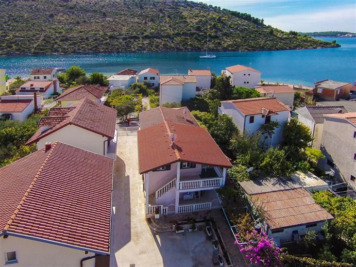 House House Lucija