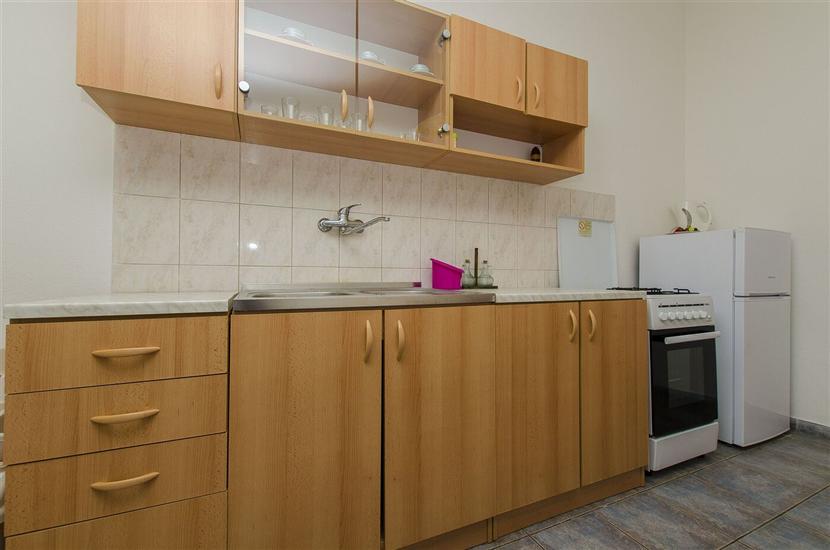 Apartment A2, for 5 persons