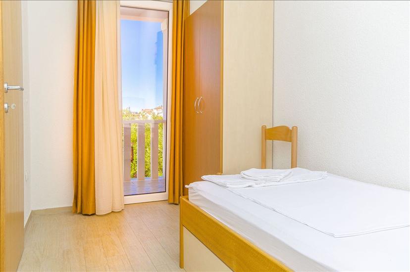 Apartment A7, for 4 persons