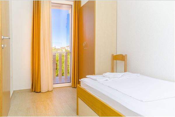 Apartment A7, for 4 persons