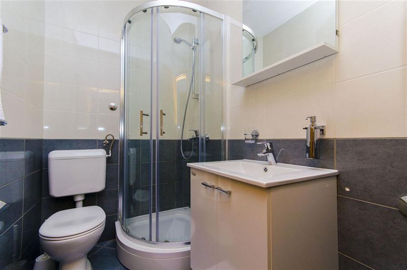 Apartment A5, for 2 persons