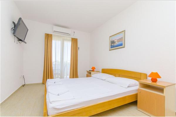 Apartment A5, for 2 persons