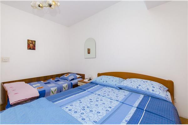 Apartment A1, for 6 persons