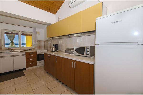 Apartment A1, for 6 persons