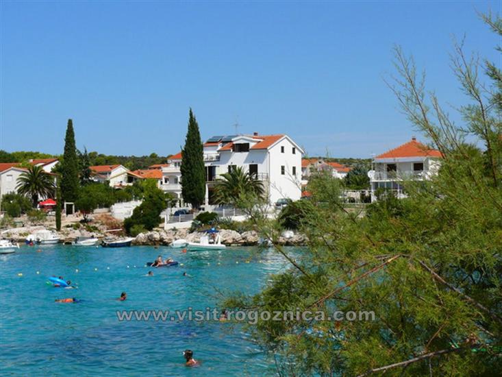 Zecevarska-Rogoznica