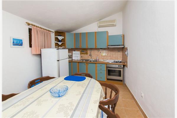 Apartment A2, for 4 persons