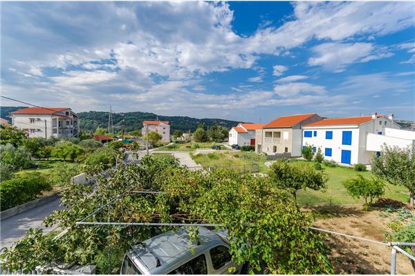 Apartment A1, for 5 persons