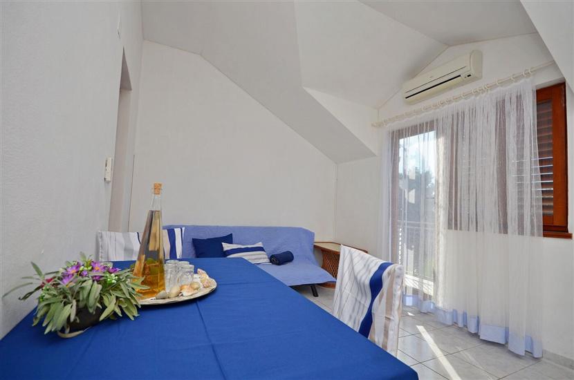 Apartment A2, for 3 persons