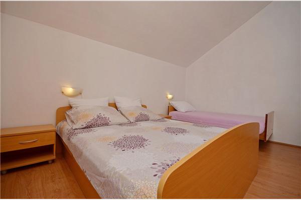 Apartment A2, for 3 persons