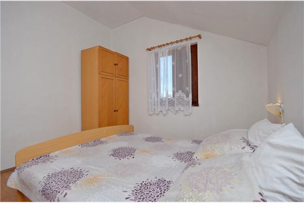 Apartment A2, for 3 persons