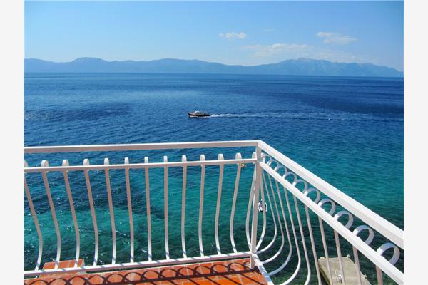 Room S8, for 2 persons