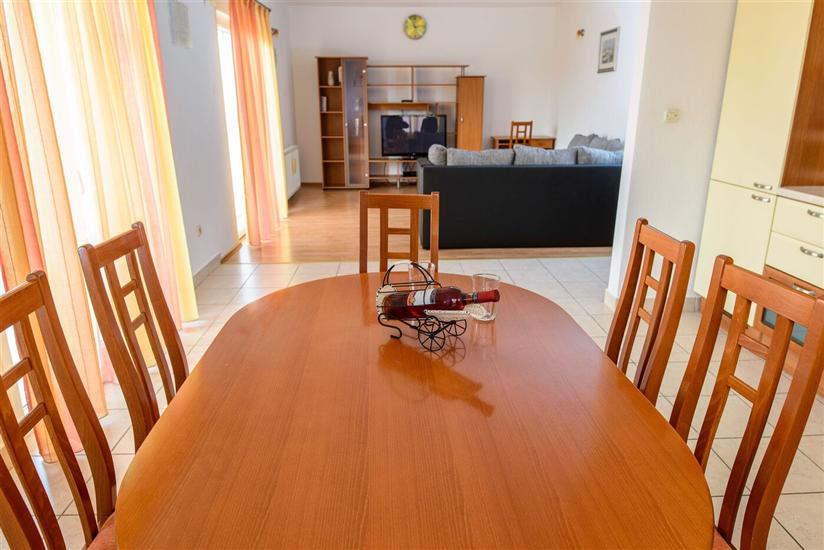Apartment A3, for 4 persons