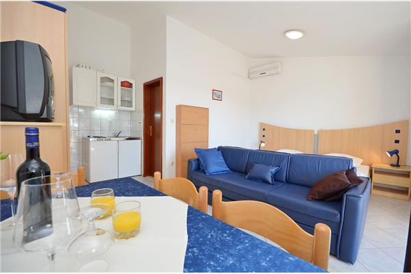 Apartment A5, for 3 persons