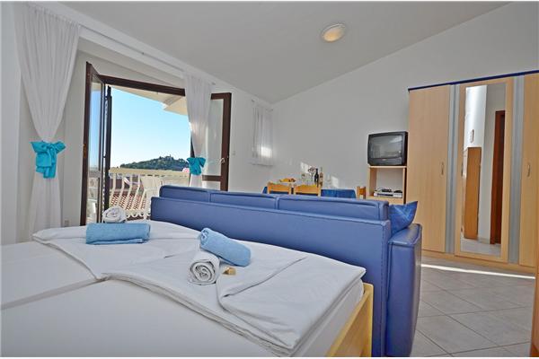 Apartment A5, for 3 persons