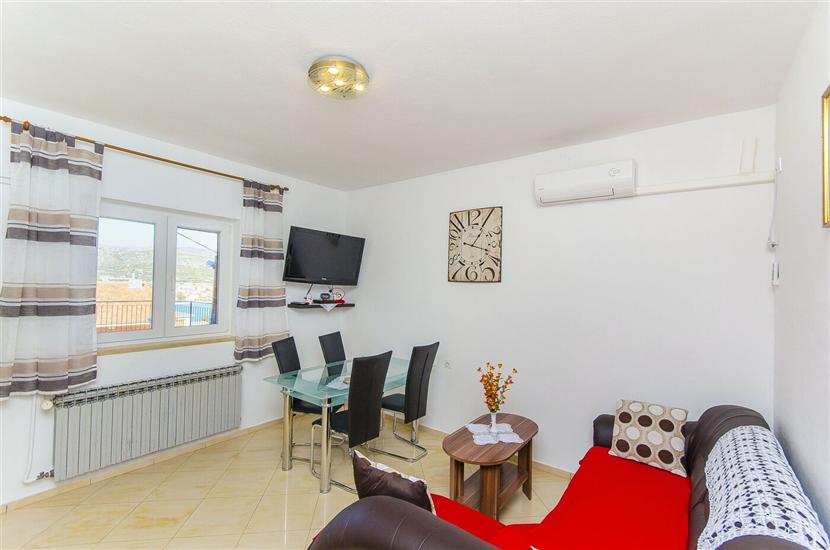 Apartment A1, for 3 persons
