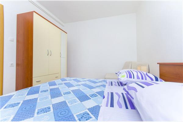 Apartment A1, for 3 persons