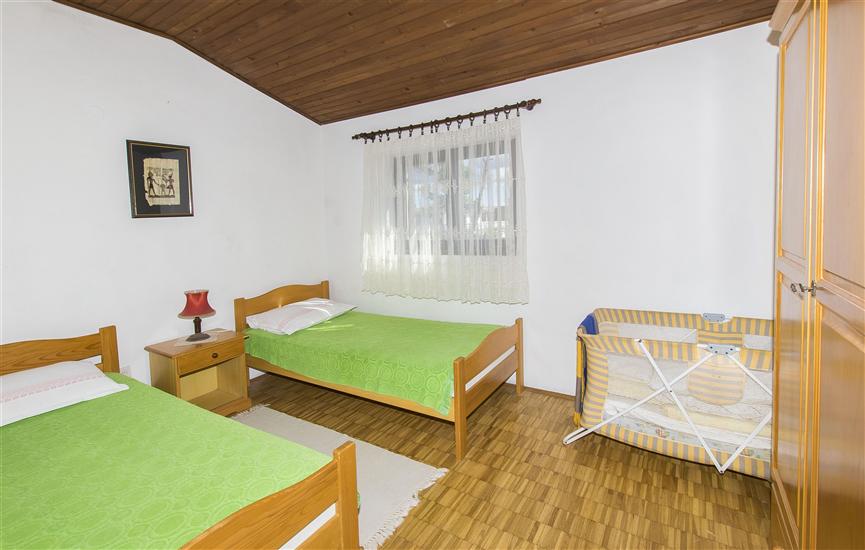 Apartment A2, for 4 persons