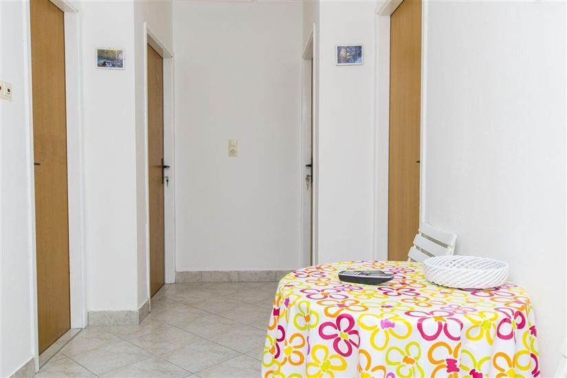 Apartment A1, for 6 persons