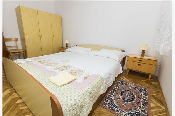 Apartment A1, for 6 persons