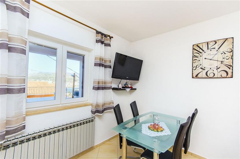 Apartment A1, for 3 persons