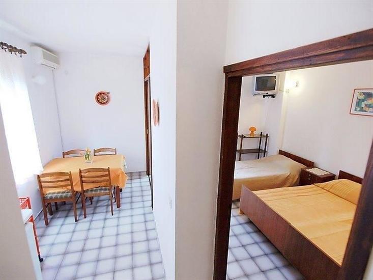 Apartment A5, for 4 persons