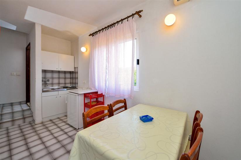 Apartment A7, for 4 persons