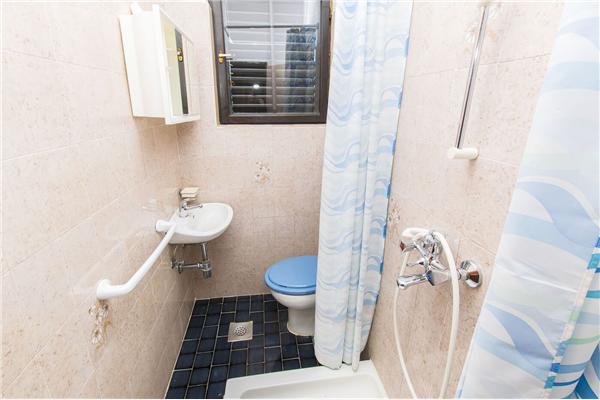 Apartment A1, for 3 persons