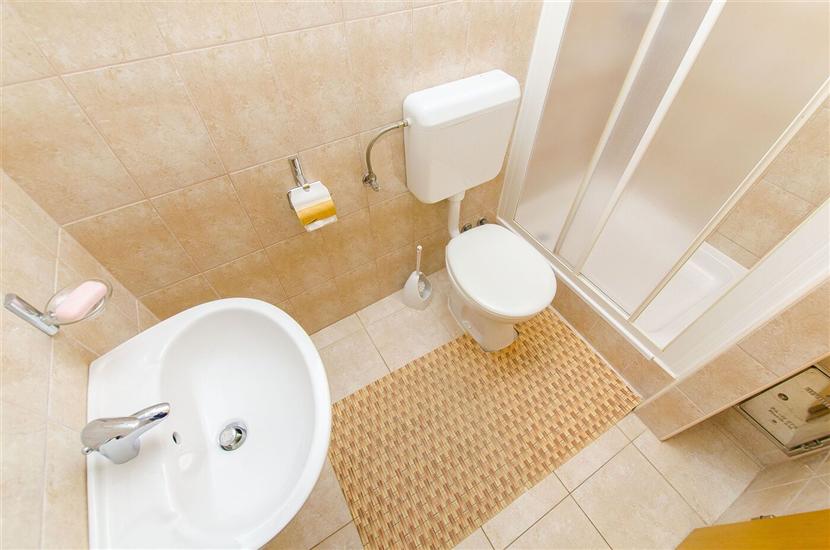 Apartment A8, for 2 persons