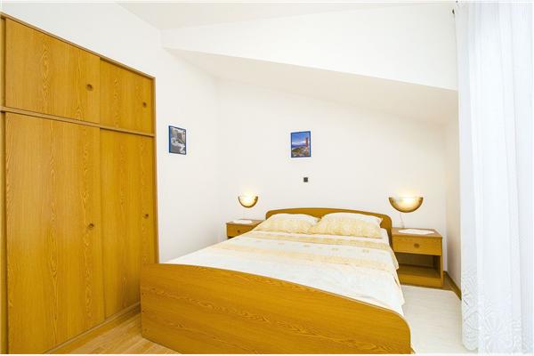 Apartment A12, for 2 persons