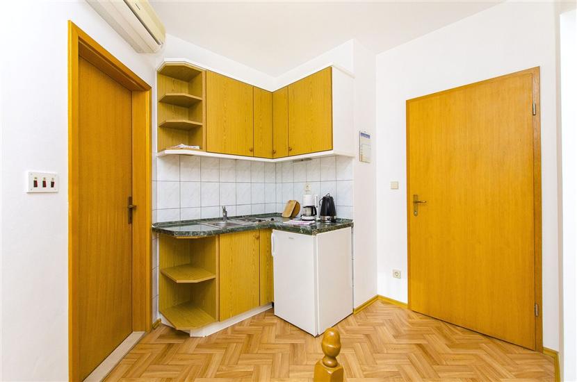 Apartment A9, for 2 persons