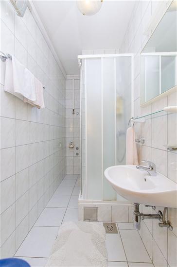 Apartment A9, for 2 persons