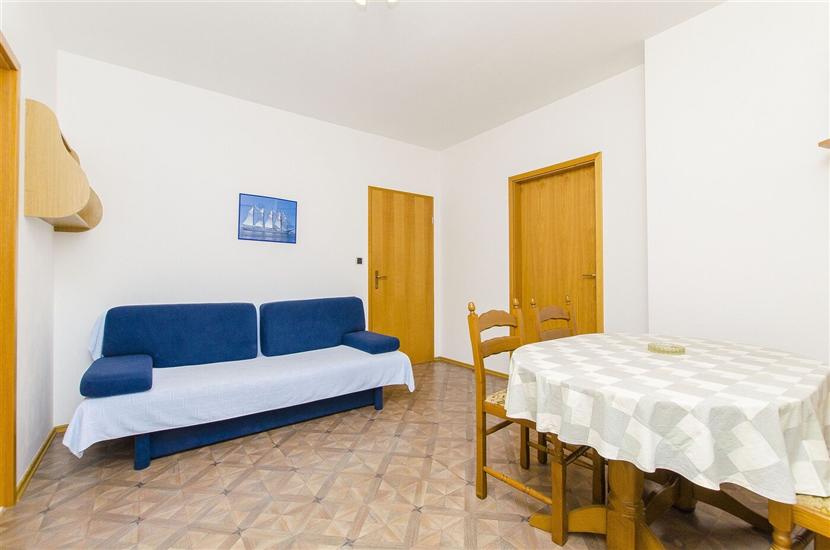 Apartment A11, for 3 persons