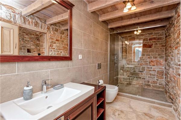 House K1, for 10 persons