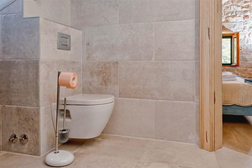 House K1, for 10 persons