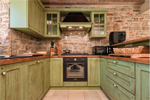 House K1, for 10 persons