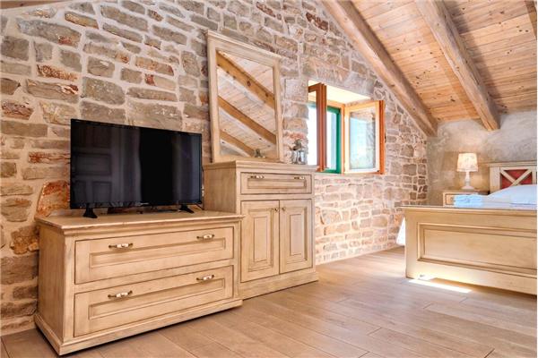 House K1, for 10 persons