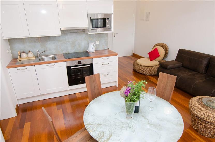 Apartment A7, for 4 persons