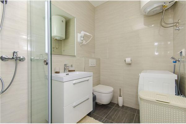 Apartment A1, for 8 persons