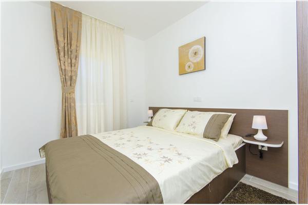 Apartment A1, for 8 persons