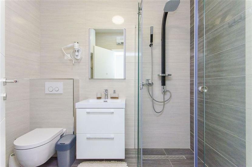 Apartment A1, for 8 persons