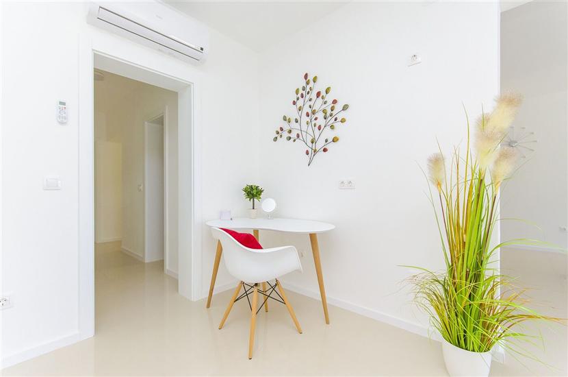 Apartment A1, for 8 persons