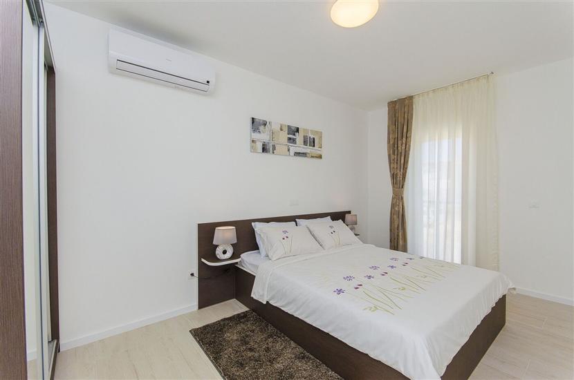 Apartment A3, for 6 persons